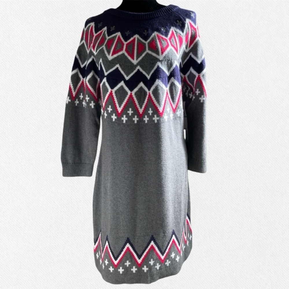 Tommy Hilfiger Christmas Dresses Sweater size XL new with tag